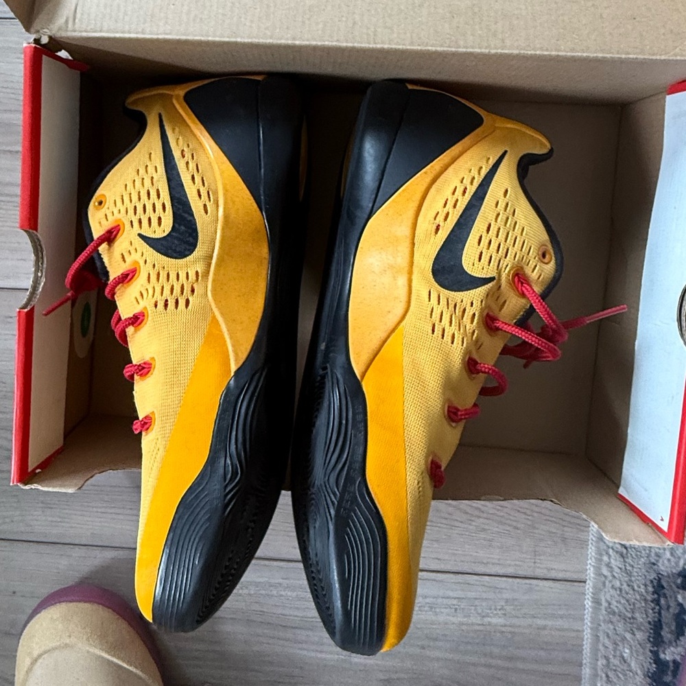 Nike Kobe 9 EM Bruce Lee OG🔥🔥🔥 - Picture 4 of 13